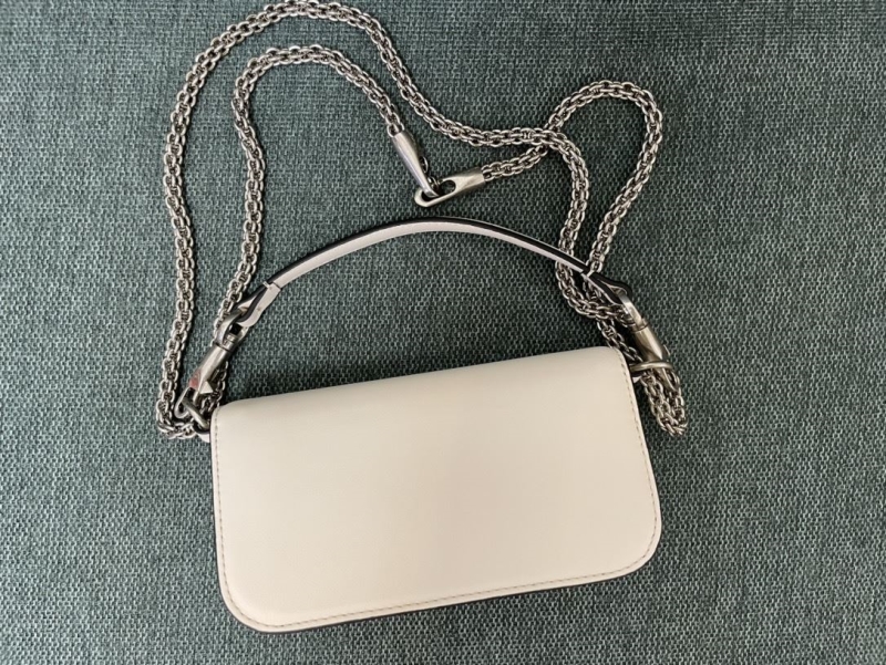 Va1e*ntin0 satchel bag